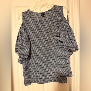 Women’s Worthington Cold Shoulder Short Flutter Sleeve Blouse XXL Navy White